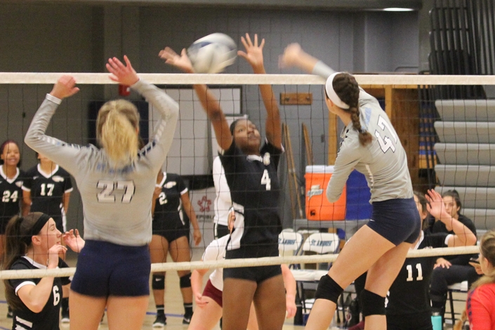 SAU defeats Roosevelt for second straight CCAC win