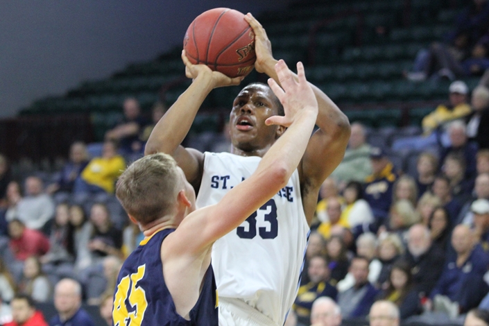 Bees come up short in 77-72 loss to No. 23 Bethel (Ind.)