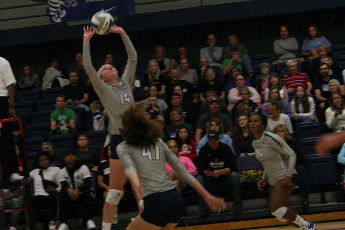 St. Ambrose loses in three sets to No. 12 Dordt
