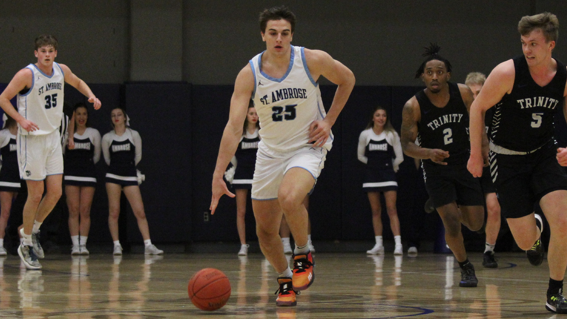 Bees pull away late in 82-63 win at Mount Mercy