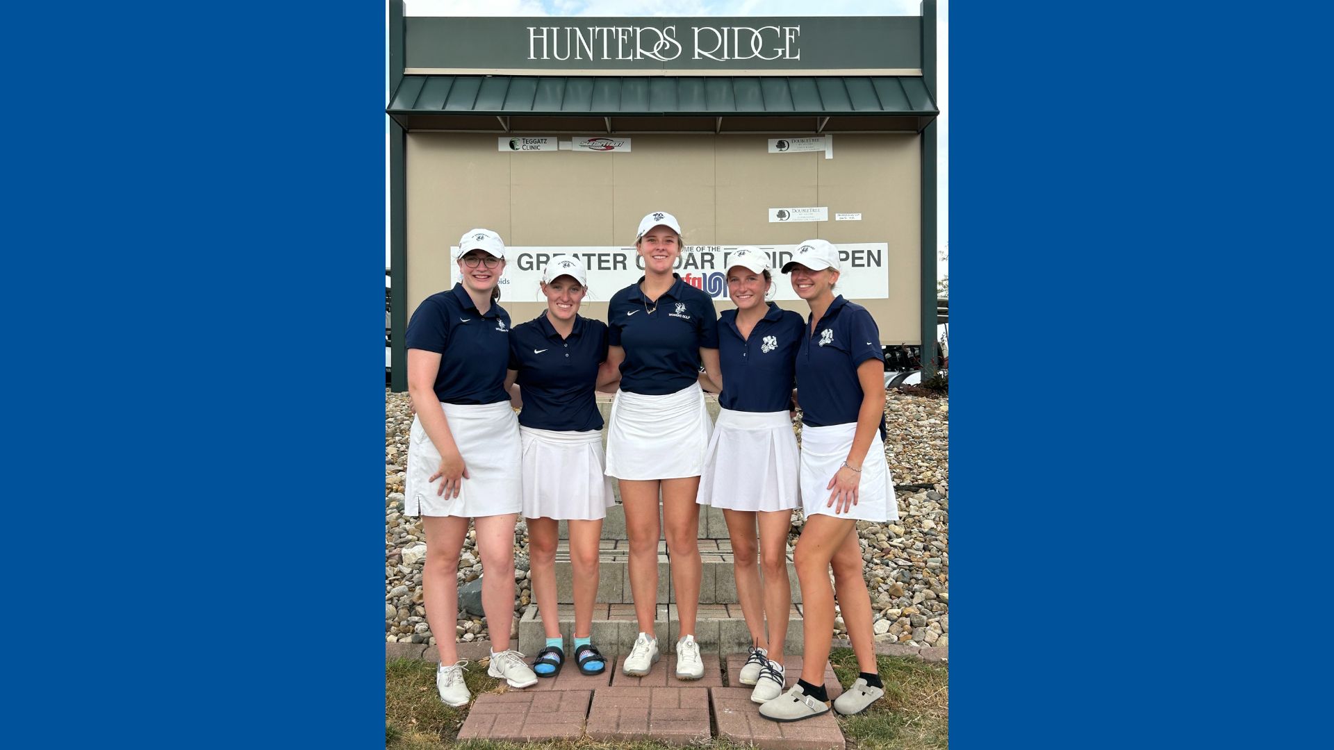 Bees compete at Mount Mercy Fall Invitational